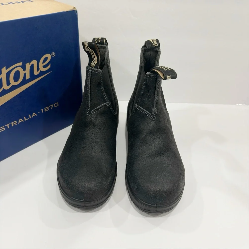 Blundstone 1910 Suede Leather Chelsea Ankle Boots Women’s